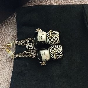 2pairs of chanel earrings